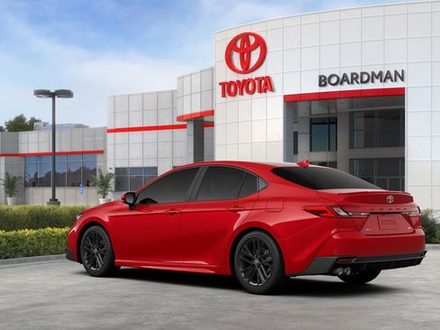 New 2026 Toyota Camry SE image 8