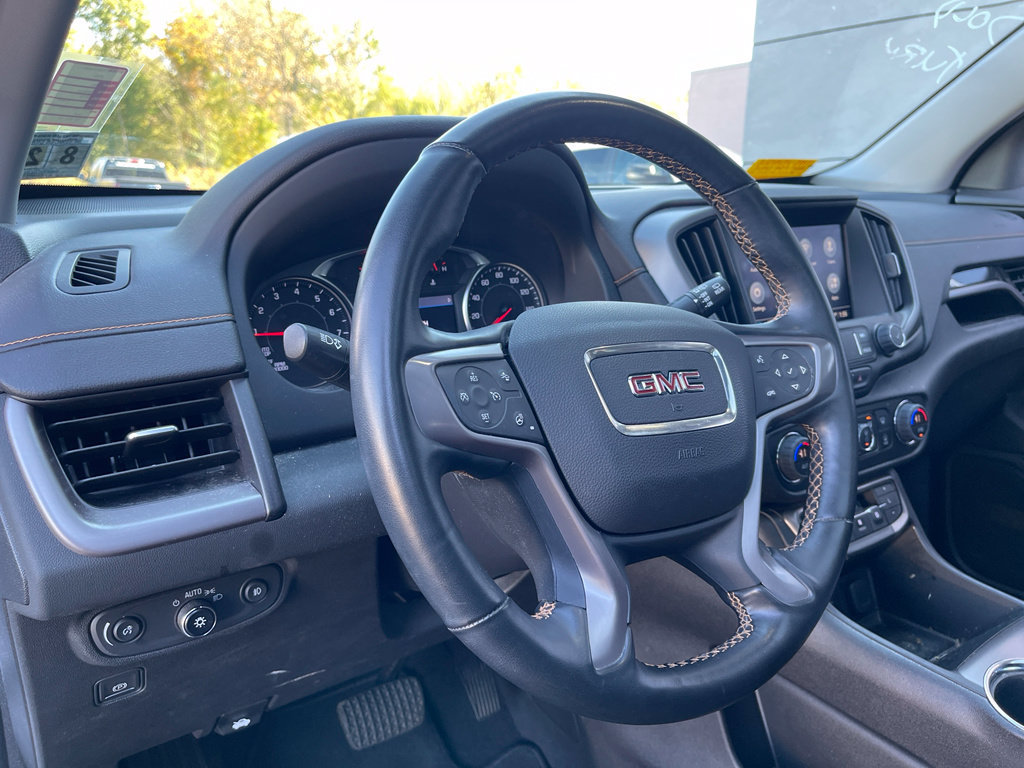 Used 2023 GMC Terrain AT4 AWD/4WD image 15