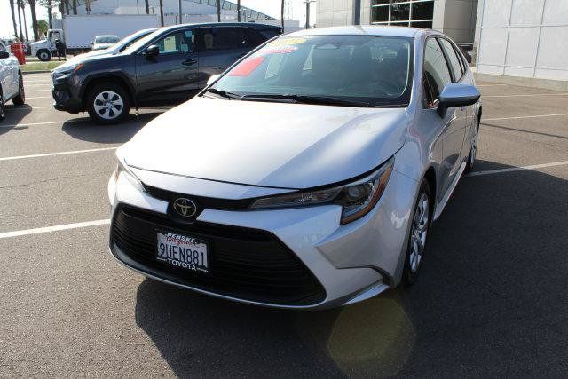 Used 2025 Toyota Corolla LE FWD image 3