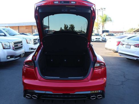 Used 2018 Kia Stinger GT1 RWD image 30