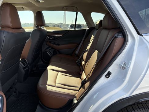 Used 2021 Subaru Outback Touring XT image 32