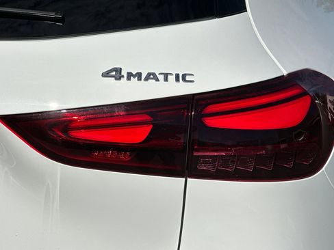Certified 2025 Mercedes-Benz GLA 250 4MATIC image 26