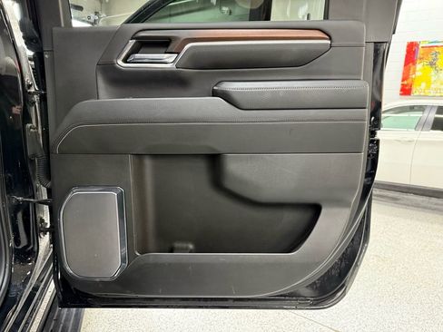 Used 2024 GMC Sierra 2500 Denali w/ Denali Reserve Package image 22