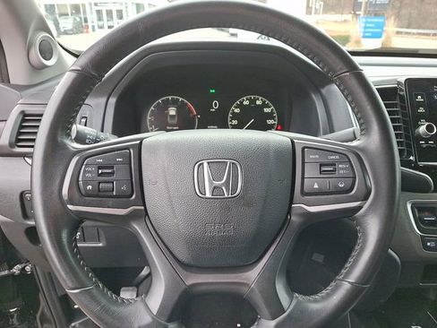 Used 2024 Honda Ridgeline Sport image 18