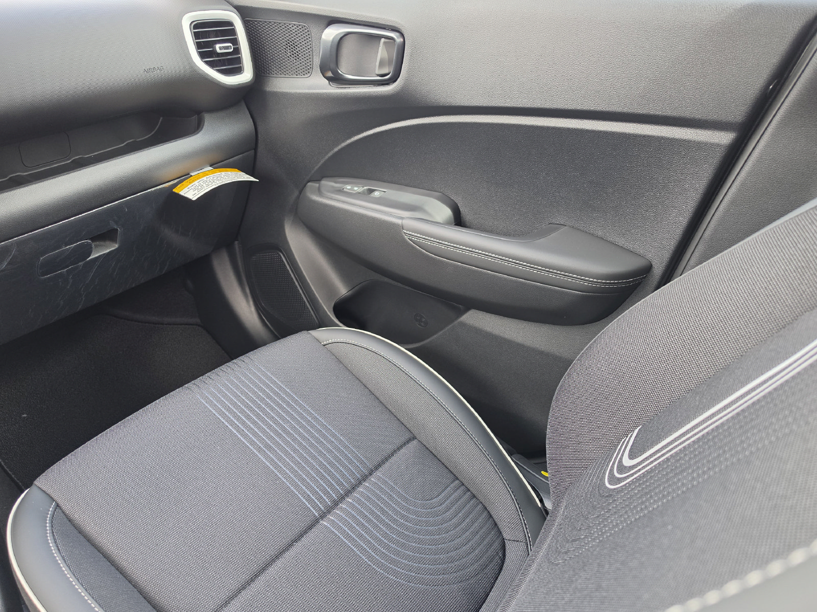 New 2026 Hyundai Venue SEL FWD image 20