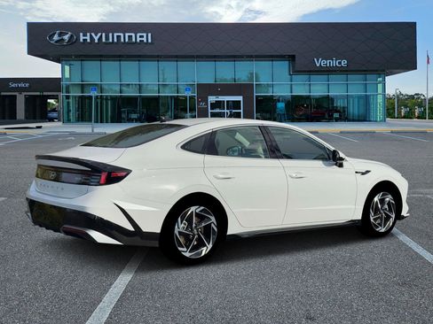 New 2026 Hyundai Sonata SEL FWD image 26
