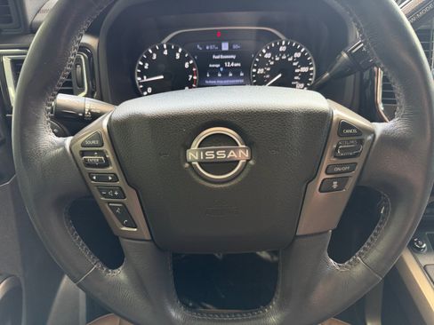 Used 2024 Nissan Titan Platinum Reserve w/ Moonroof Package AWD/4WD image 19