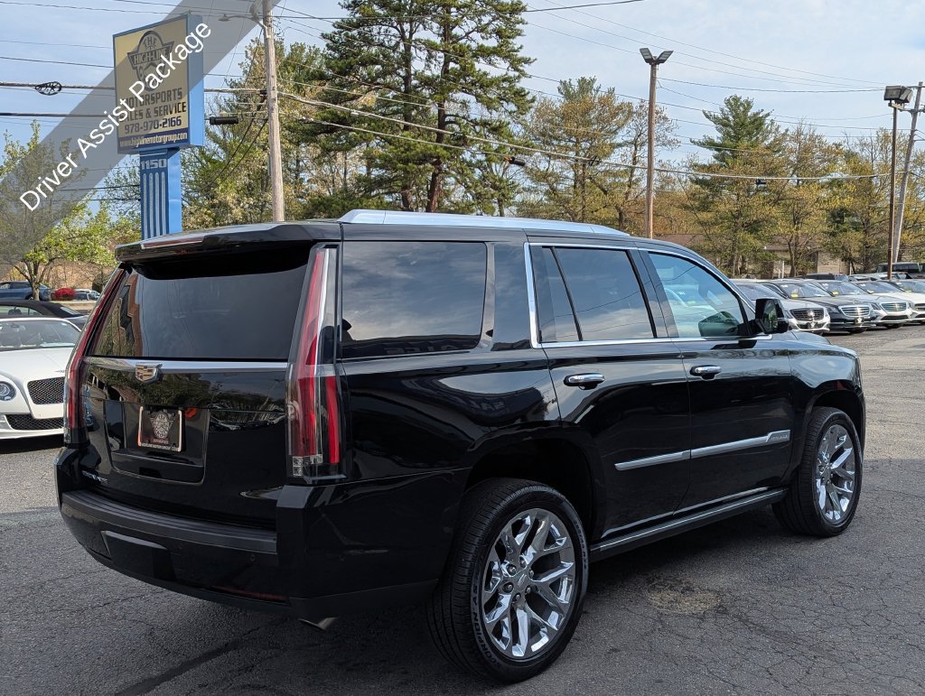 Used 2020 Cadillac Escalade Platinum AWD/4WD image 9