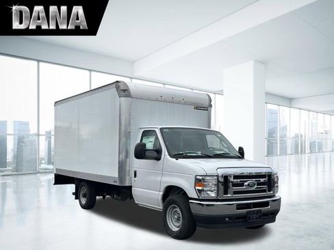 Used 2024 Ford E-350 and Econoline 350 Super Duty w/ Power Windows & Locks Group image 1