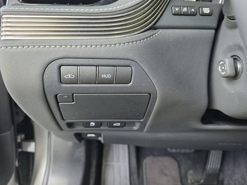 Certified 2023 Lexus LS 500 w/ Interior Upgrade Package RWD image 28
