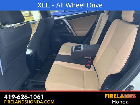 Used 2017 Toyota RAV4 XLE image 22