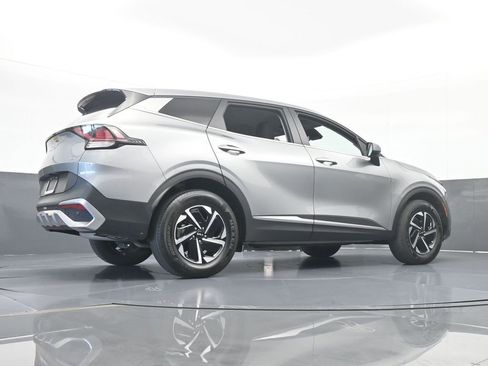 Used 2024 Kia Sportage LX image 61