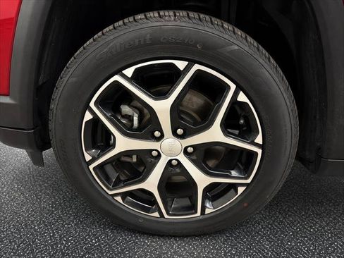 Certified 2024 Jeep Compass Limited AWD/4WD image 32