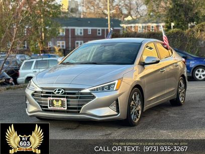 Used 2020 Hyundai Elantra Limited w/ Cargo Package (C1)