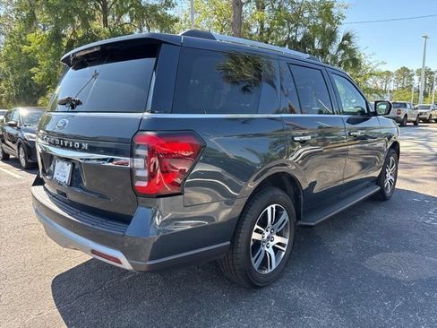 Certified 2024 Ford Expedition Limited RWD image 5