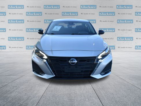 Used 2024 Nissan Altima 2.5 S image 2