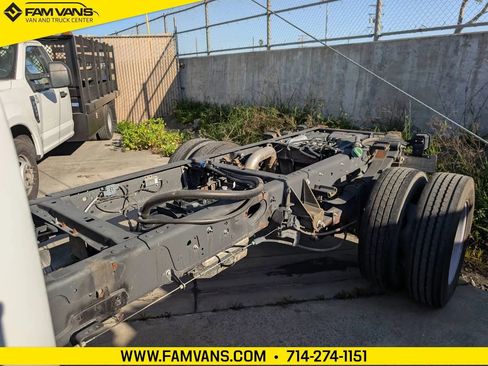 Used 2021 Ford F550 2WD Regular Cab Super Duty image 4