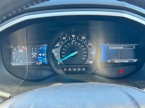 Used 2021 Ford Edge SEL AWD/4WD image 19