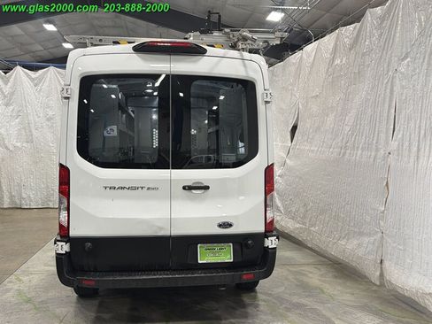 Used 2019 Ford Transit 250 148 Medium Roof RWD image 20