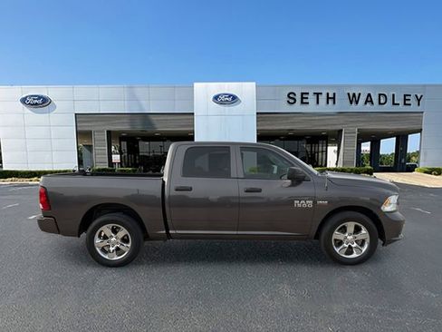 Used 2014 RAM 1500 Express image 8