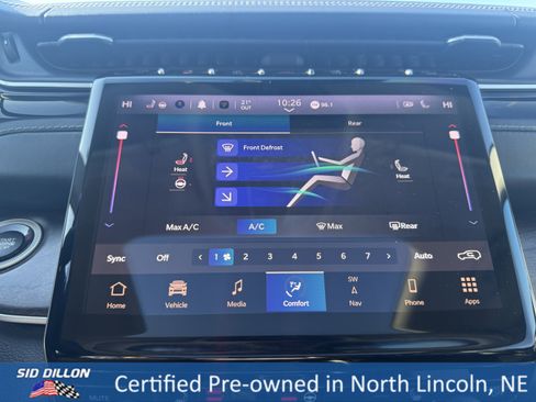 Used 2022 Jeep Grand Cherokee L Limited w/ Black Appearance Package image 14