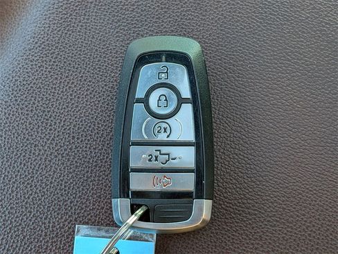 Used 2021 Ford F150 Lariat w/ Equipment Group 502A High image 32