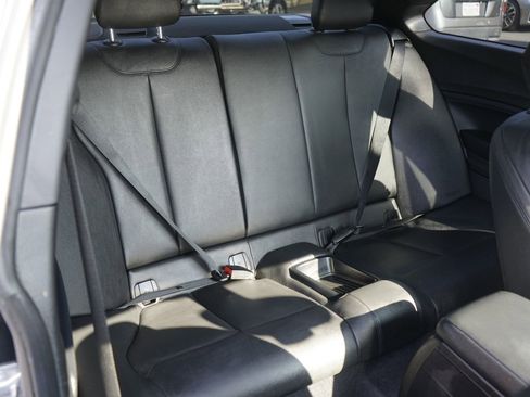 Used 2015 BMW M235i Coupe image 19