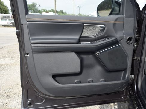 New 2025 Ford Expedition Tremor image 19