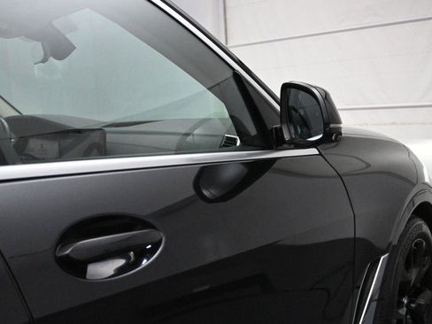 Used 2020 BMW X7 xDrive40i w/ Premium Package image 15