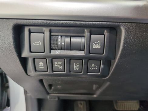 Used 2019 Subaru Outback 2.5i Limited w/ Popular Package #2 AWD/4WD image 19