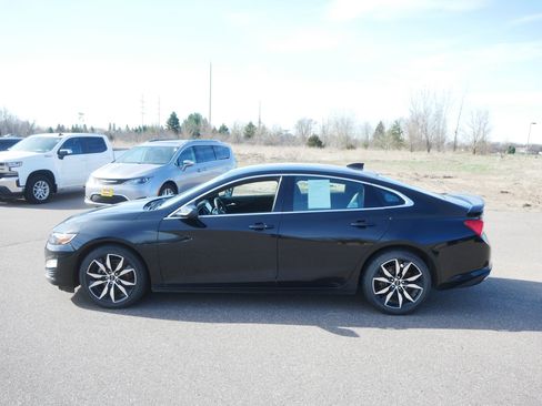 Used 2020 Chevrolet Malibu RS image 4