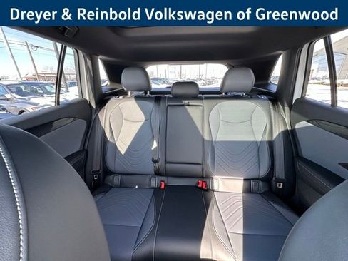 New 2026 Volkswagen Tiguan SE R-Line image 30