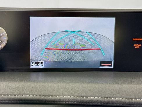 Used 2020 Lexus UX 200 w/ Accessory Package FWD image 15