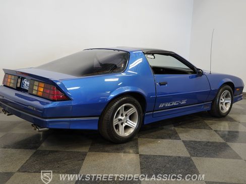 Used 1989 Chevrolet Camaro IROC-Z RWD image 13