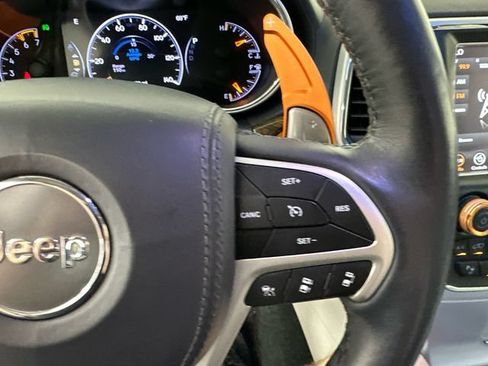 Used 2018 Jeep Grand Cherokee Summit AWD/4WD image 14