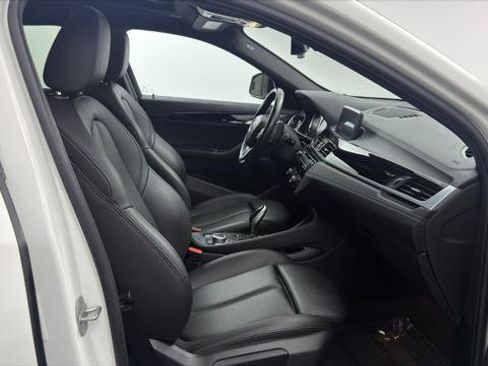 Used 2022 BMW X2 sDrive28i w/ Convenience Package FWD image 22