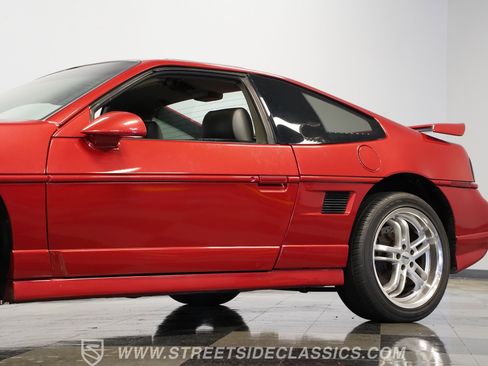 Used 1987 Pontiac Fiero GT RWD image 23