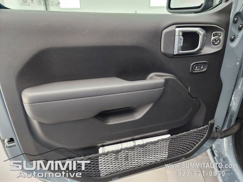 New 2026 Jeep Wrangler Sport S image 39