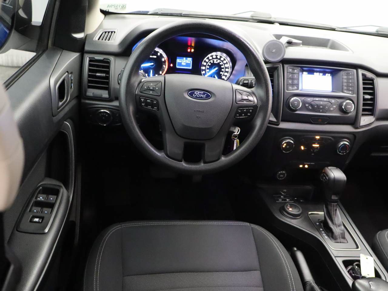 Used 2020 Ford Ranger XL w/ Equipment Group 101A Mid AWD/4WD image 4