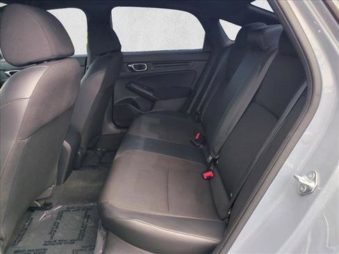 Used 2023 Honda Civic Sport image 17