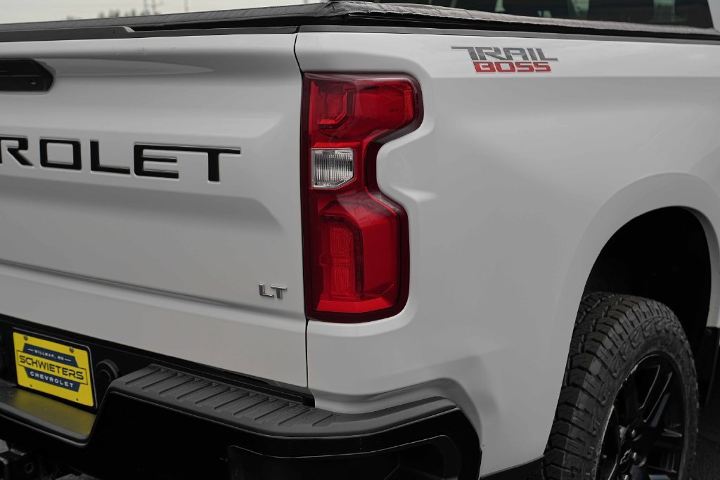 Used 2021 Chevrolet Silverado 1500 LT Trail Boss w/ Bed Protection Package AWD/4WD image 10