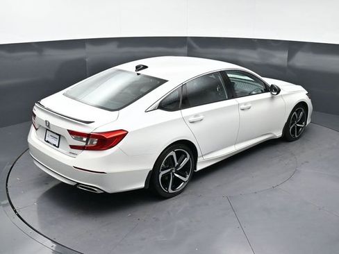 Used 2022 Honda Accord Sport image 14