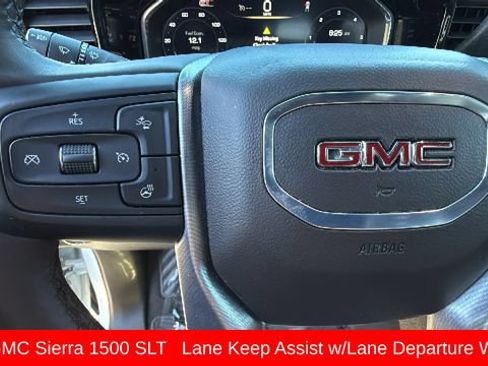Used 2025 GMC Sierra 1500 SLT AWD/4WD image 19