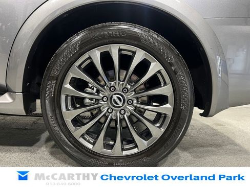 Used 2023 Nissan Armada Platinum w/ Captain's Chairs Package AWD/4WD image 38