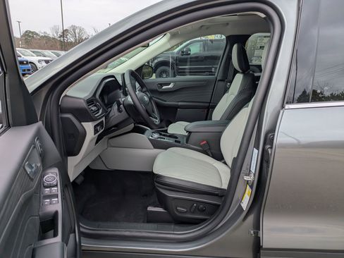 New 2026 Ford Escape Platinum w/ Premium Technology Package image 12