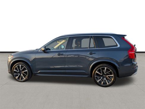 Used 2022 Volvo XC90 T6 Momentum w/ Advanced Package image 8
