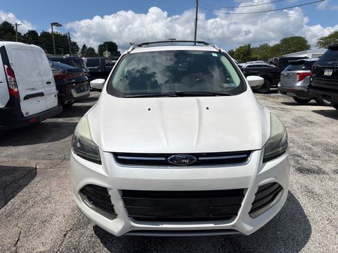 Used 2014 Ford Escape Titanium w/ Equipment Group 401A AWD/4WD image 2