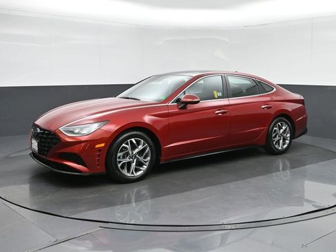 Used 2023 Hyundai Sonata SEL w/ Convenience Package image 3