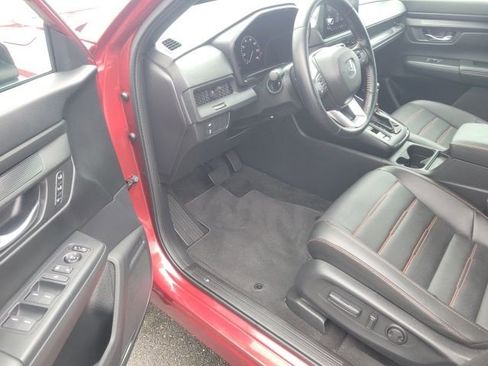 Used 2025 Honda CR-V Sport-L image 9