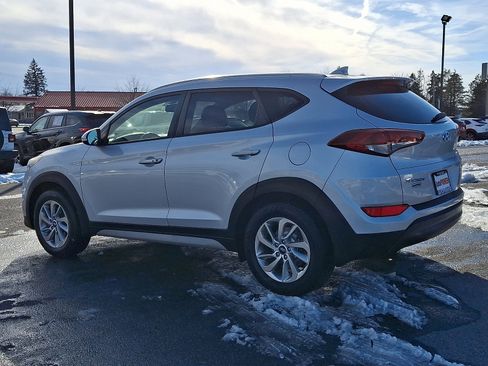 Used 2017 Hyundai Tucson SE Plus w/ Cargo Package image 4